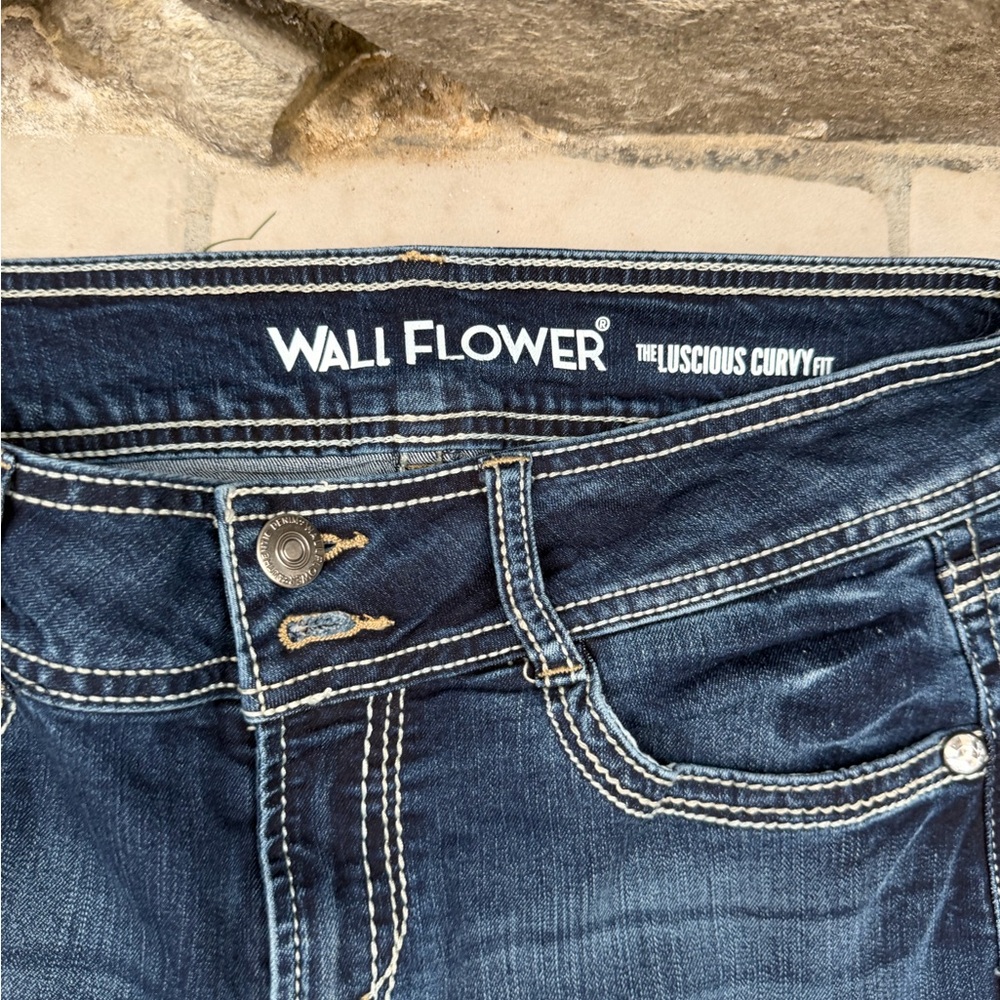 Wallflower Dark Blue Curvy Fit Jeans